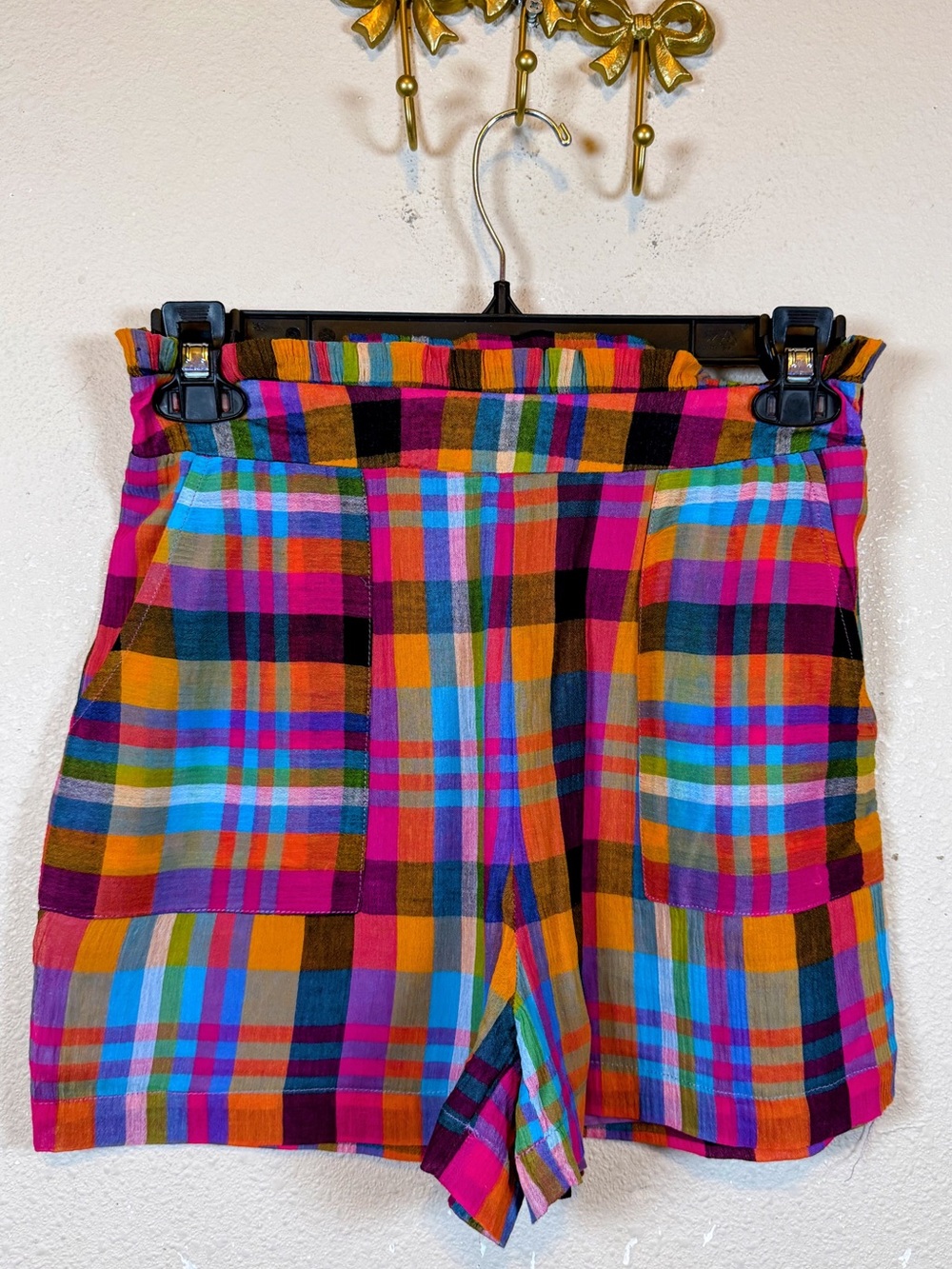 Mi ami Multicolor Plaid Pull Up Shorts in Pink, Orange, Blue. Size S
